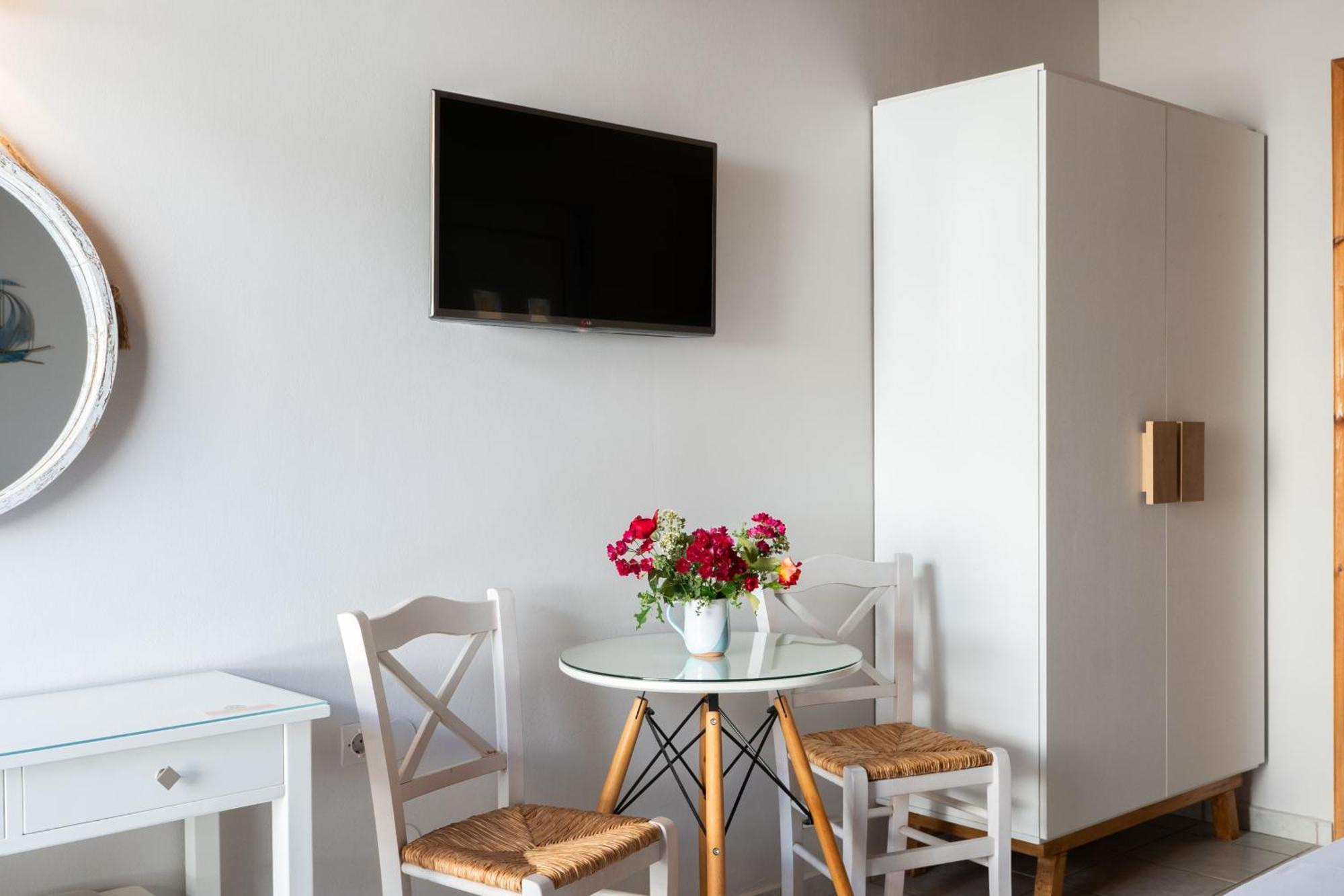 Medousa Studio & Apartments 플라키아스 외부 사진